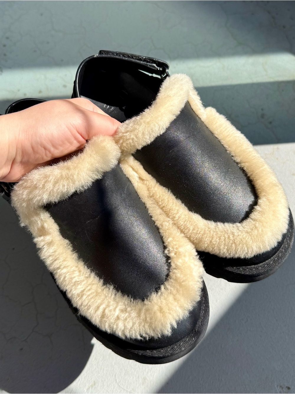 UGG Esmee Leather Platform Clog